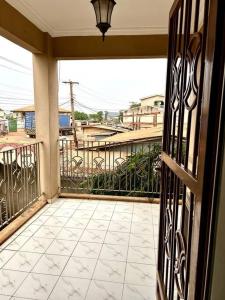 Un balcón o terraza de Appart 3 Ch. Biteng Yaoundé