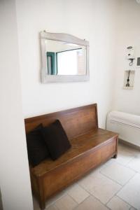 A seating area at San Biagio di sotto