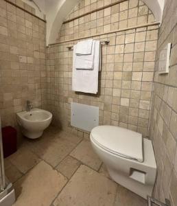 A bathroom at San Biagio di sotto