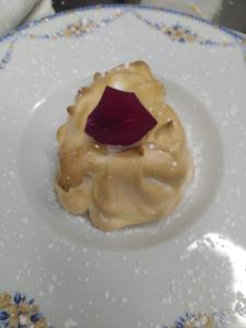 酒店内部或周边提供的食物