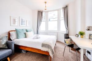 Beautiful Garden Flat near Chelsea