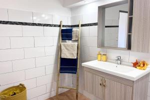 Bagno di appartement entier en Martinique Le Khan