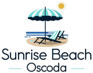- un parasol et une chaise sur une plage avec les mots « levers de soleil » dans l'établissement Sunrise Beach Oscoda @ Surfside, à Oscoda