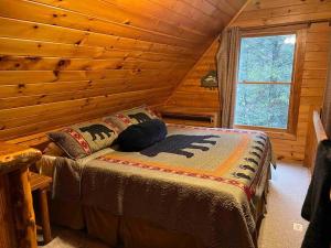 Llit o llits en una habitació de River Bend