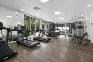 Foto dalla galleria di Beachside 2-Bed with Parking, Pools, Spa, Gym, BBQ a Gold Coast