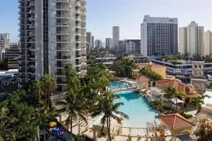 Foto dalla galleria di Beachside 2-Bed with Parking, Pools, Spa, Gym, BBQ a Gold Coast
