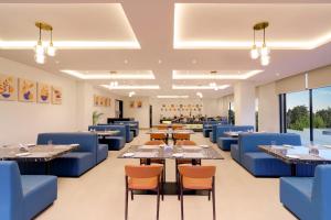 Keys Select by Lemon Tree Hotels, Udaipur的休息区