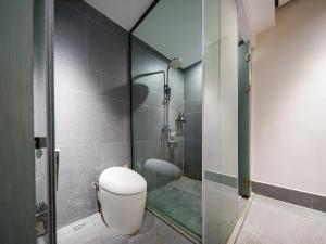 Uma casa de banho em Wang Yun Residence Boutique Homestay Zhangjiajie