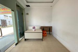 Fotografie z fotogalerie ubytování Hotel O Intan HomestayNearAnugrah Sinar Lautan v destinaci Nagoya