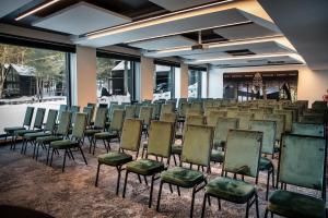 Konferenční prostory v ubytování Narusa Leśna Przystań + 37 fotografií