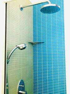 Koupelna v ubytování Fondachelli + 12 fotografií