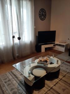 Μια τηλεόραση ή/και κέντρο ψυχαγωγίας στο BERGERAC