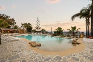 The swimming pool at or close to Ker Estate by Ethos Hospitality