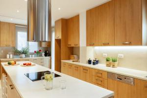 A kitchen or kitchenette at Ker Estate by Ethos Hospitality