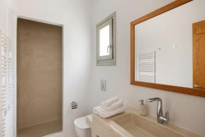 A bathroom at Ker Estate by Ethos Hospitality