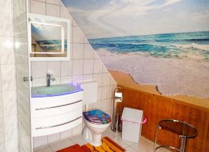Bungalow und Ferienwohnung auf Rügen的一间浴室