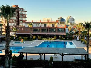 Bild i bildgalleri på Spacious Studio in a Complex with a Swimming Pool Royal Sun 40 by MyGuest Cyprus i Iskele