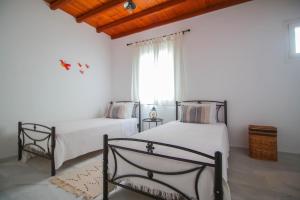 Gallery image of 2BR Fully Equiped Cottage Home - Near the Beach in Agios Ioannis Tinos