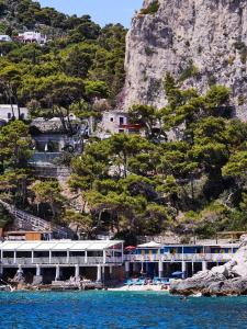 Paesaggio naturale nelle vicinanze della villa