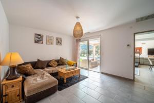 Χώρος καθιστικού στο Villa Noham