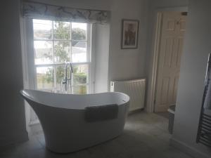 Gallery image of The Mount in Bideford