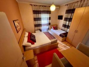 Una cama o camas en una habitación de Hotel Algo