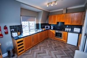 Dapur atau dapur kecil di 41 Flesk River Apartments +7 gambar