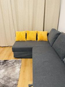 Well-preserved cozy1BR flat in LCY with free parking