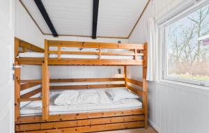 Postel nebo postele na pokoji v ubytování Holiday Home Nøddehaven Iii