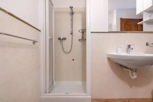 Koupelna v ubytování Residence Larice Bianco App n5