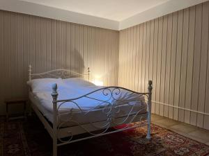 Postel nebo postele na pokoji v ubytování Großes Haus mit Top-Garten mitten in Haselünne