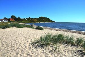 Fotografie z fotogalerie ubytování Strandapartment-Mondfisch an der Ostsee v destinaci Thiessow