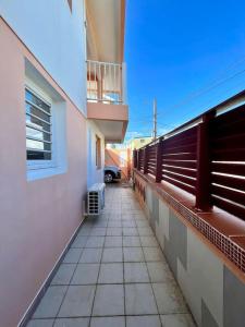 Ein Balkon oder eine Terrasse in der Unterkunft Villa 4 ch 140 m2 avec vue sur mer et le tombolo
