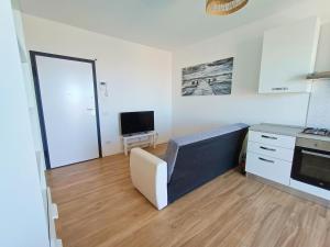 Billede fra billedgalleriet på Modern Apartment - Fronte Mare i Focene + 11 billeder