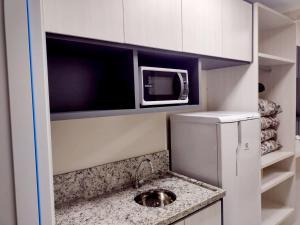 Kuchyň nebo kuchyňský kout v ubytování APARTAMENTO SPAZZIO DI ROMA com acesso ao ACQUA PARK SPLASH