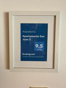 Certyfikat, podpis lub inny dokument wystawiony w obiekcie Apartamento San Juan 3