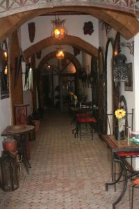 Restaurace v ubytování Caverne d'Ali Baba