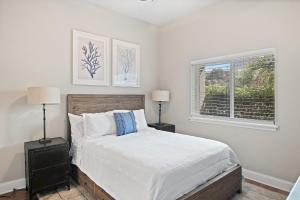 Кровать или кровати в номере Oceanic Oasis +30 фотографий