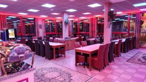 Restaurace v ubytování Hôtel Siatel Besançon Chateaufarine