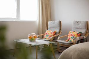 Χώρος καθιστικού στο Spacious Seaside apartment A - Faraway +16 φωτογραφίες