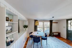 Φωτογραφία από το άλμπουμ του The Lakeway House σε Buford