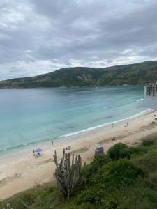 Billede fra billedgalleriet på Apartamento pé na Areia de Frente para o Mar i Arraial do Cabo + 27 billeder