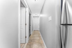 Foto dalla galleria di Spacious 1 bed with Arcade game 13 minutes from EWR a Elizabeth