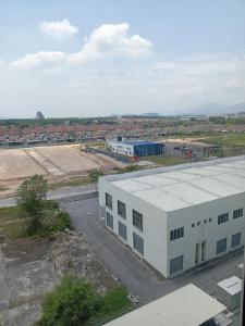 El edificio en el que está el departamento