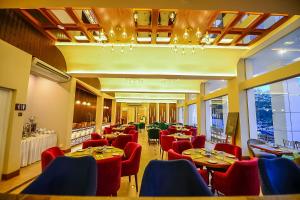 Restoran või mõni muu söögikoht majutusasutuses Devon Rest