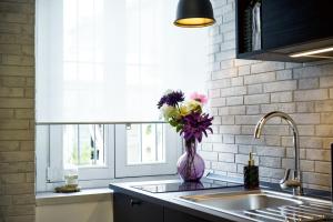 Η κουζίνα ή μικρή κουζίνα στο ChicLife SARONA Shenkin - Borgo Santa Caterina & Museum