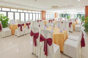 Un restaurant sau alt loc unde se poate mânca la SeaFront Hotel DaNang