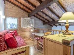 Oleskelutila majoituspaikassa Appartement La Clusaz, 3 pièces, 6 personnes - FR-1-304-152