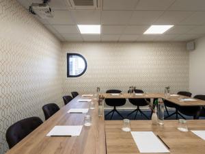 Espace de conférence ou salle de réunion dans l'établissement Mercure Paris Gare De Lyon TGV