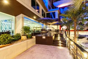 Fotografie z fotogalerie ubytování The Paradiso JK Design Hotel v destinaci Nakhon Sawan